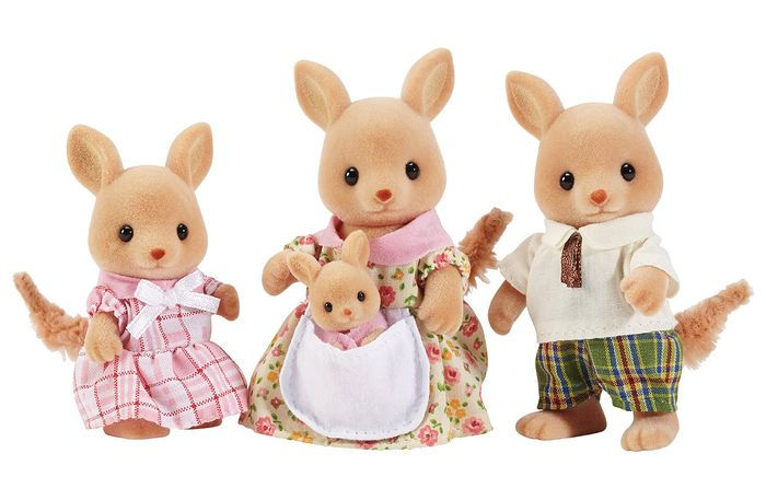 Sylvanian families panda family, Hobbies & Toys, Collectibles &  Memorabilia, Fan Merchandise on Carousell