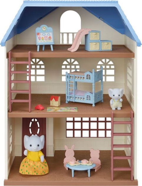 Sylvanian Families Wisteria Terrace Gift Set