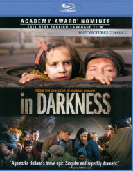 Title: In Darkness [2 Discs] [Blu-ray/DVD]