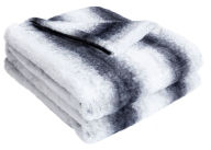 Title: B&N Exclusive Faux Fur Throw, Chinchilla