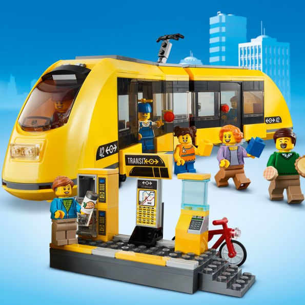 LEGO® City Town Main Square 60271