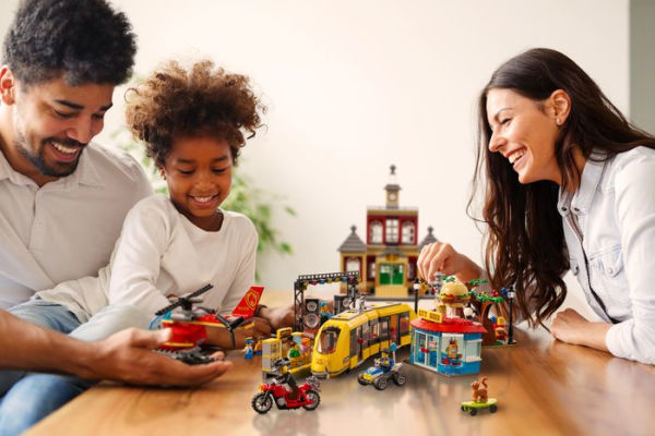 LEGO® City Town Main Square 60271