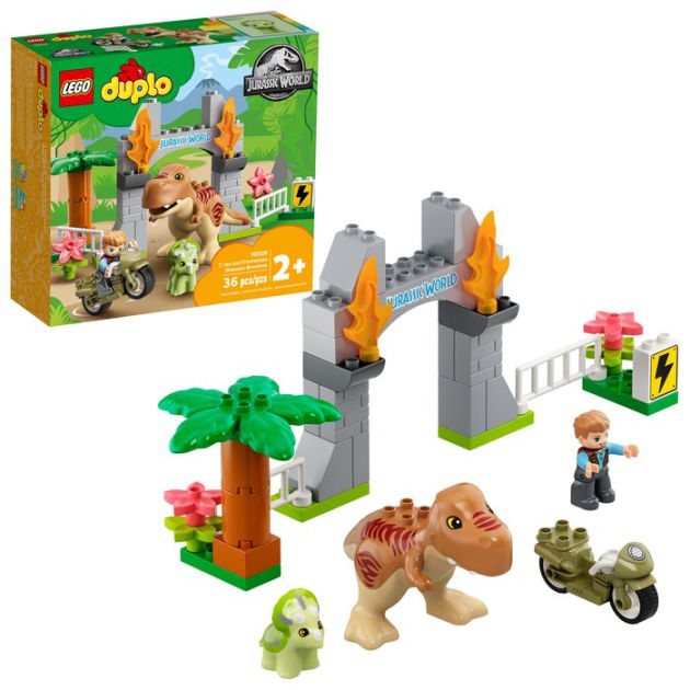 betale Regulering enhed LEGO® DUPLO Jurassic World T. rex and Triceratops Dinosaur Breakout 10939  (Retiring Soon) by LEGO Systems Inc. | Barnes & Noble®