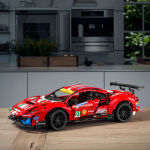 Alternative view 3 of LEGO Technic Ferrari 488 GTE AF Corse #51 42125