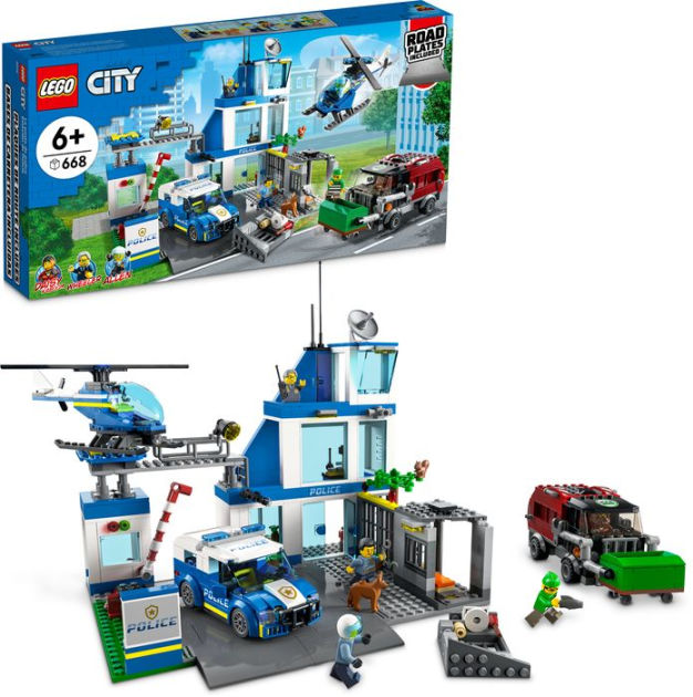 Lego city police and 2024 robbers