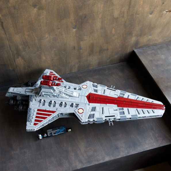 LEGO Star Wars Venator Class Republic Attack Cruiser 75367