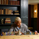 Alternative view 4 of LEGO Harry Potter Diagon Alley Wizarding Shops 76444