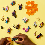 Alternative view 4 of LEGO Minifigures Spider-Man: Across the Spider-Verse 71050