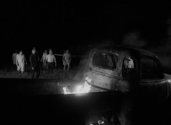 Night of the Living Dead [4K Ultra HD Blu-ray/Blu-ray] [Criterion Collection]