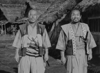 Alternative view 2 of Seven Samurai [4K Ultra HD Blu-ray/Blu-ray] [Criterion Collection]