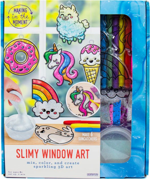 CRAYOLA CREATE & CARRY ART SET - Toys Club