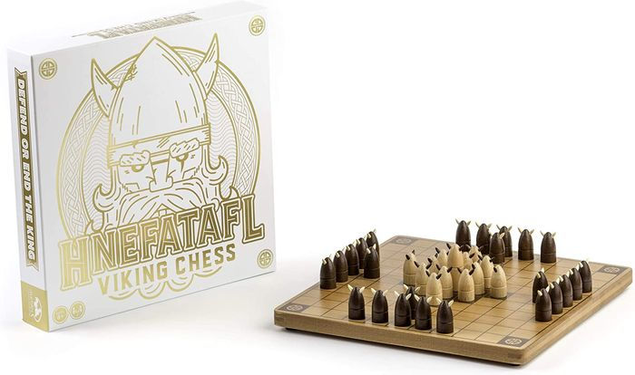 Hnefatafl Viking Game - The Regency Chess Co.