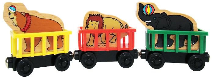 barnes and noble thomas wooden railway