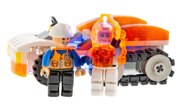 Laser Pegs Astronaut Transporter