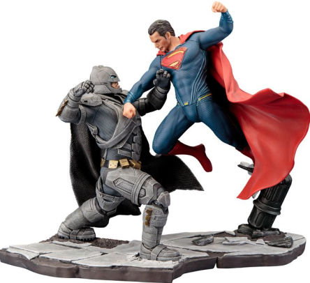 Superman Dawn of Justice ARTFX+