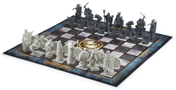 Lord of the Rings Chess Set: Battle for Middle-Earth