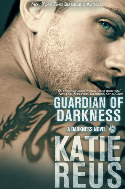 Guardian Of Darkness Darkness Series By Katie Reus Paperback