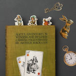 Alternative view 3 of Mini Marks Bookmark Alice S/3