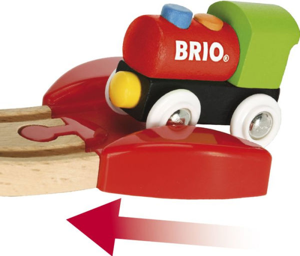 BRIO World Wooden Railway Train Set My First Railway Beginner Pack