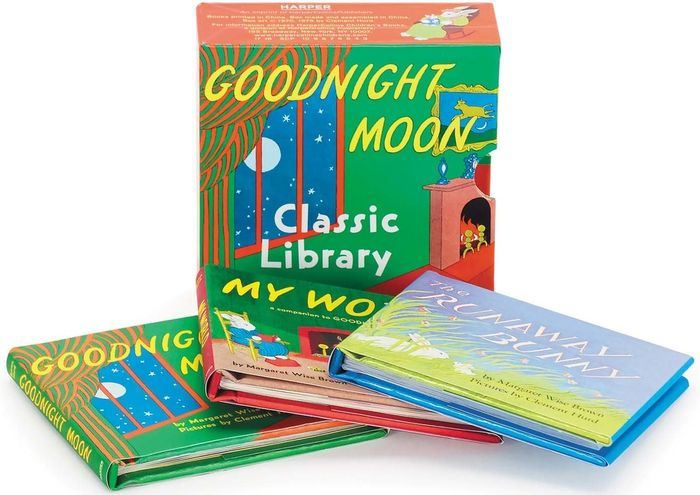 Goodnight Moon Classic Library: Contains Goodnight Moon, The Runaway ...