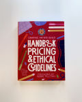 Alternative view 2 of Graphic Artists Guild Handbook, 17th Edition: Pricing & Ethical Guidelines