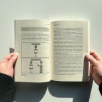 Alternative view 4 of Data Is Everybody's Business: The Fundamentals of Data Monetization