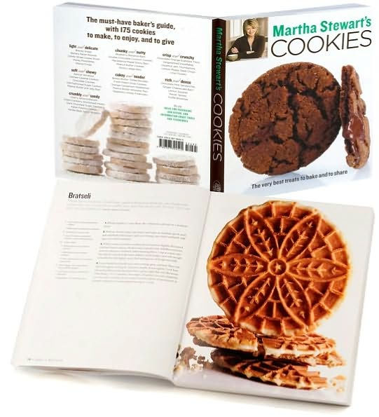 Martha Stewart's Cookies: The Very Best Treats to Bake and to Share: A Baking Book