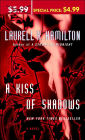 A Kiss of Shadows (Meredith Gentry Series #1)