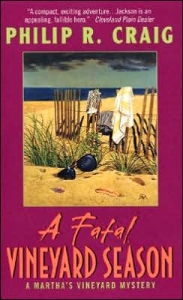 A Fatal Vineyard Season (Martha's Vineyard Mystery Series #10)