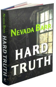 Hard Truth (Anna Pigeon Series #13)