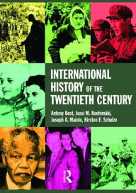 International History of Twentieth Century / Edition 1