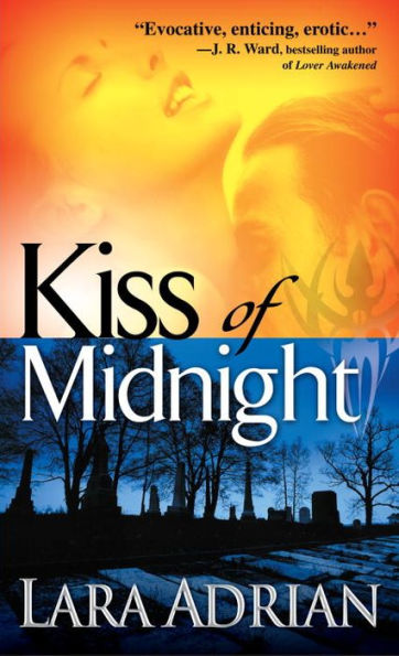 Kiss of Midnight (Midnight Breed Series #1)