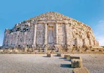Alternative view 10 of Lost Cities of the Ancient World