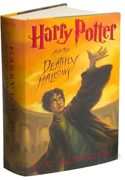 Harry Potter and the Deathly Hallows (Harry Potter Series #7)