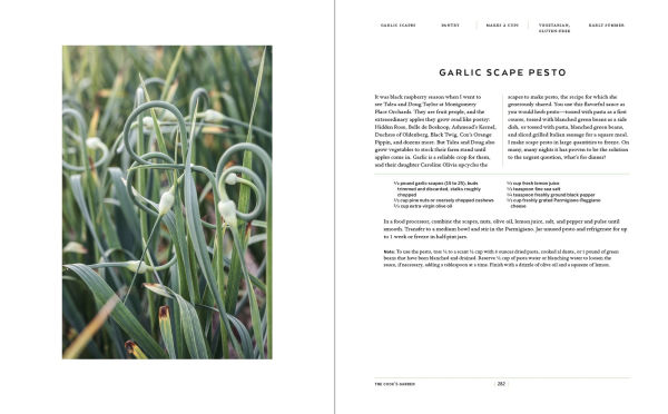 The Cook's Garden: A Gardener's Guide to Selecting, Growing, and Savoring the Tastiest Vegetables of Each Season: A Cookbook