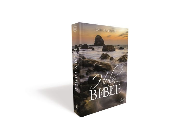 The Nkjv Holy Bible Larger Print Paperback Holy Bible New King