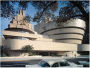 Alternative view 3 of Frank Lloyd Wright Guggenheim 2-Sided 500 Piece Jigsaw Puzzle