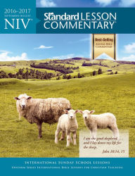 Title: NIV® Standard Lesson Commentary® 2016-2017, Author: Standard Publishing