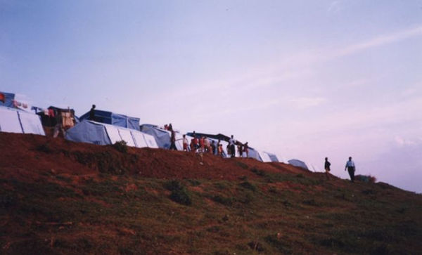 Shigeru Ban: Humanitarian Architecture