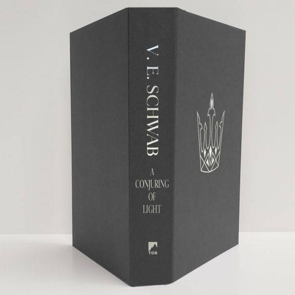A Conjuring of Light (Shades of Magic Series #3)