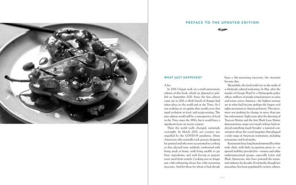 The Essential New York Times Cookbook: The Recipes of Record