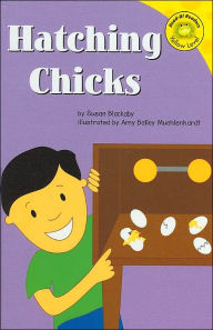 Hatching Chicks (Read-It! Readers Classroom Tales Series)