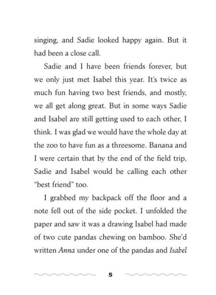Anna, Banana, and the Monkey in the Middle (Anna, Banana Series #2)