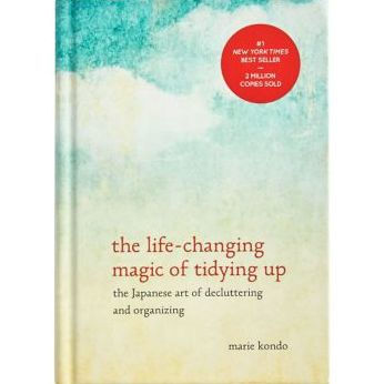  The Life-Changing Magic of Tidying Up: The Japanese Art of  Decluttering and Organizing: 0710308291511: Marie Kondō: Books
