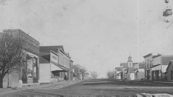 Gentlemen Bootleggers: The True Story of Templeton Rye, Prohibition, and a Small Town in Cahoots