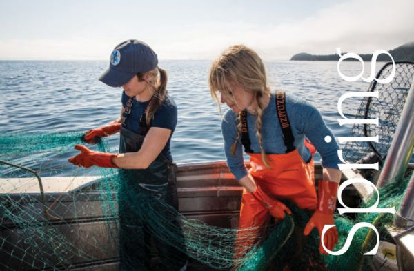 The Salmon Sisters: Harvest & Heritage: Seasonal Recipes and Traditions that Celebrate the Alaskan Spirit