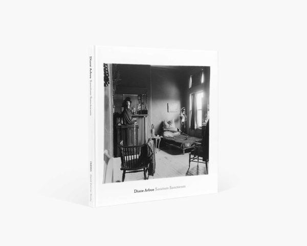 Diane Arbus: Sanctum Sanctorum