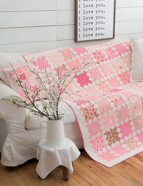 Perfectly Pretty Patchwork: Classic Quilts, Pillows, Pincushions & More