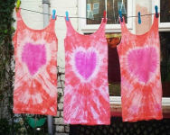 Alternative view 19 of Modern Tie Dye: An eco-friendly guide to colouring your clothes & accessories