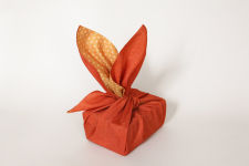 Alternative view 8 of Furoshiki: The Japanese art of wrapping with fabric